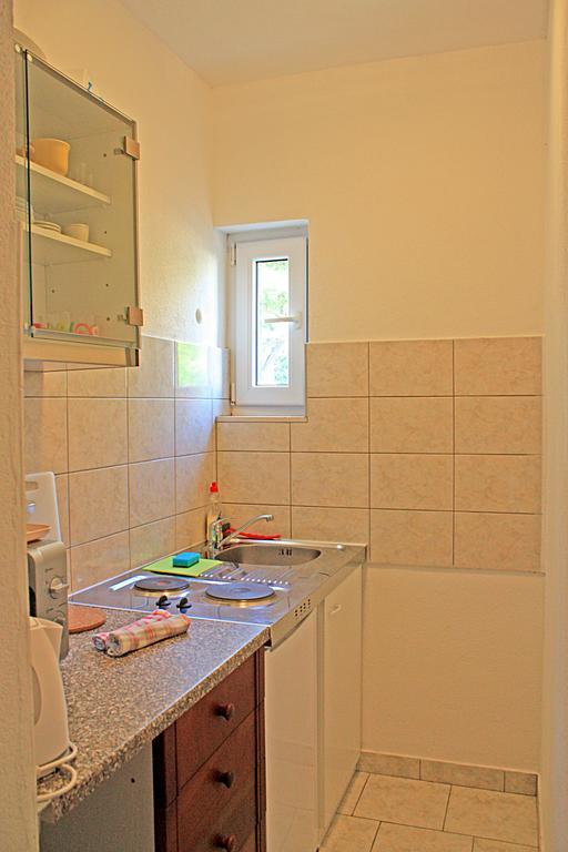 Bougainvillea Apartments マカルスカ エクステリア 写真
