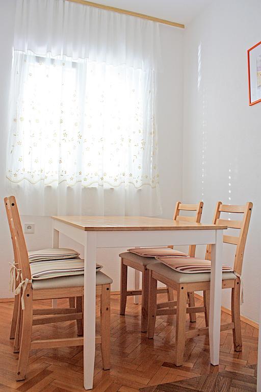 Bougainvillea Apartments マカルスカ エクステリア 写真
